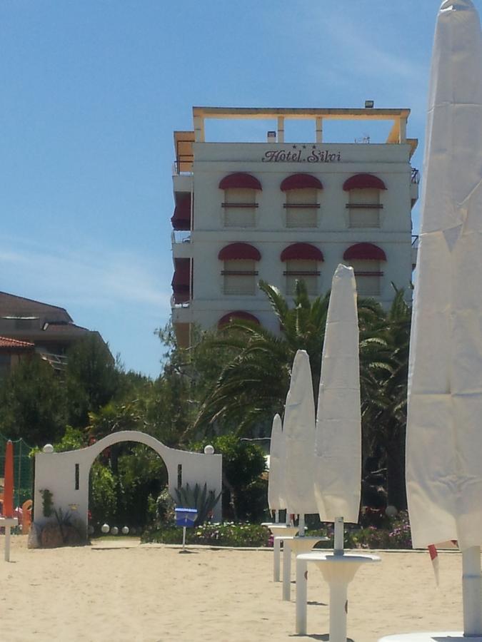 Hotel Silvi Silvi Marina Zewnętrze zdjęcie