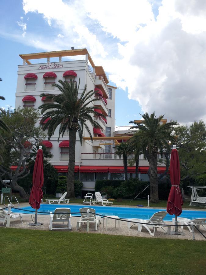 Hotel Silvi Silvi Marina Zewnętrze zdjęcie