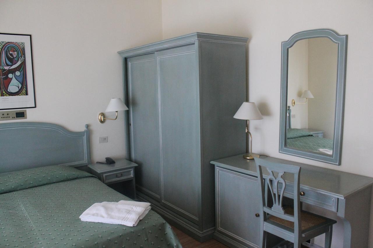 Hotel Silvi Silvi Marina Pokój zdjęcie